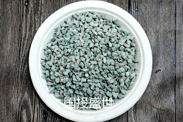 沸石颗粒