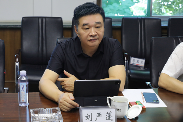 国投盛世公司董事长刘严蓬