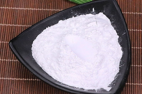 买沸石粉时要买什么颜色的？