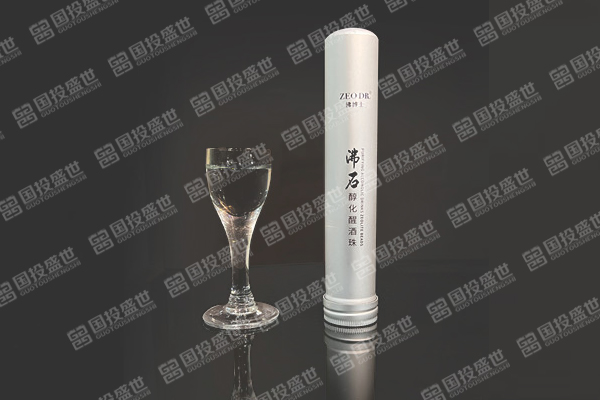 放入醒酒珠的白酒更好喝？—看新酒如何变老酒-国投盛世