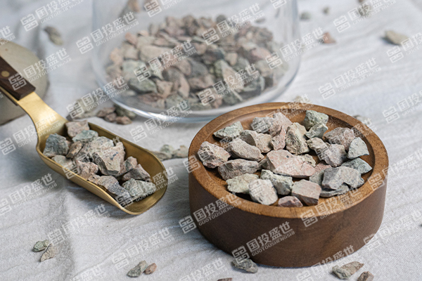 沸石与麦饭石的区别与相同点在哪？
